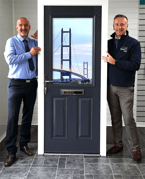 Hurst marks Hull City of Culture with 'The Humber Door'